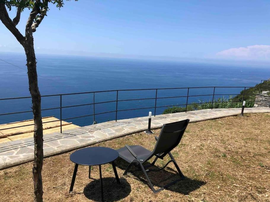 Orangehouse Cinque Terre. Private Parking Villa Riomaggiore Exteriör bild
